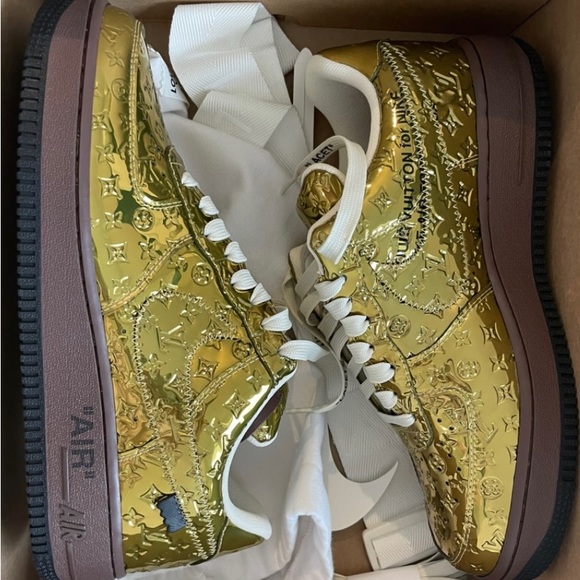 LOUIS VUITTON NIKE SNEAKER - Picture 3 of 6